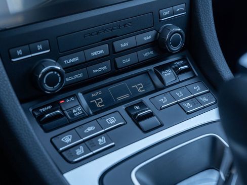 Certified 2025 Porsche 718 Cayman S image 30