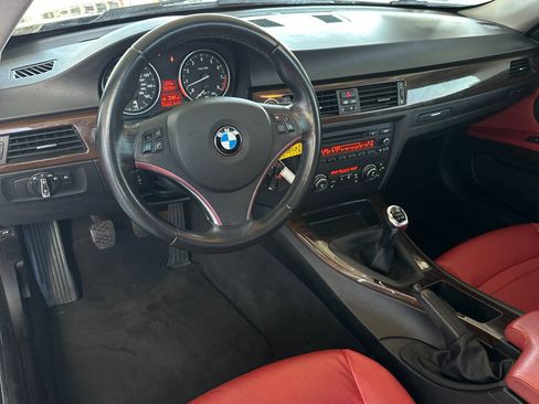 Used 2011 BMW 328i Coupe image 12