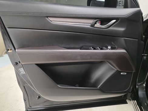 Used 2023 MAZDA CX-5 Signature image 23