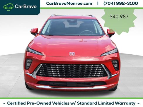 Used 2025 Buick Envision Avenir AWD/4WD image 8