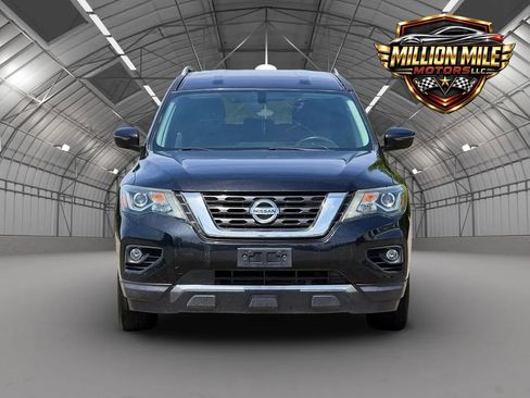Used 2017 Nissan Pathfinder SV FWD image 5
