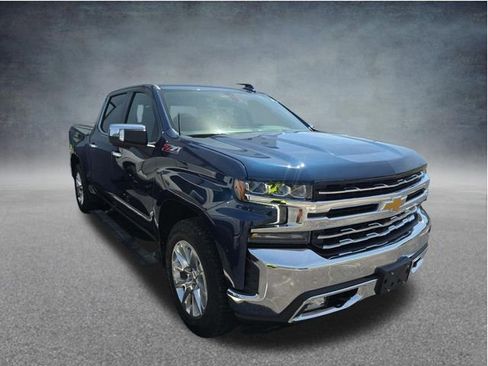 Used 2022 Chevrolet Silverado 1500 LTZ w/ LTZ Convenience Package II AWD/4WD image 2