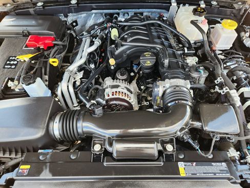 Used 2026 Jeep Gladiator Mojave AWD/4WD image 40
