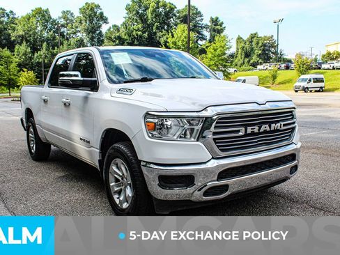 Used 2024 RAM 1500 Laramie AWD/4WD image 4