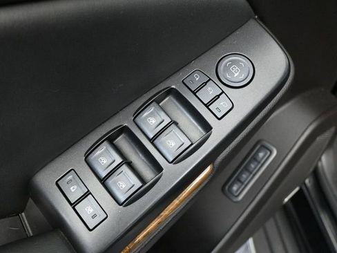 Used 2016 GMC Yukon XL Denali w/ Open Road Package image 21