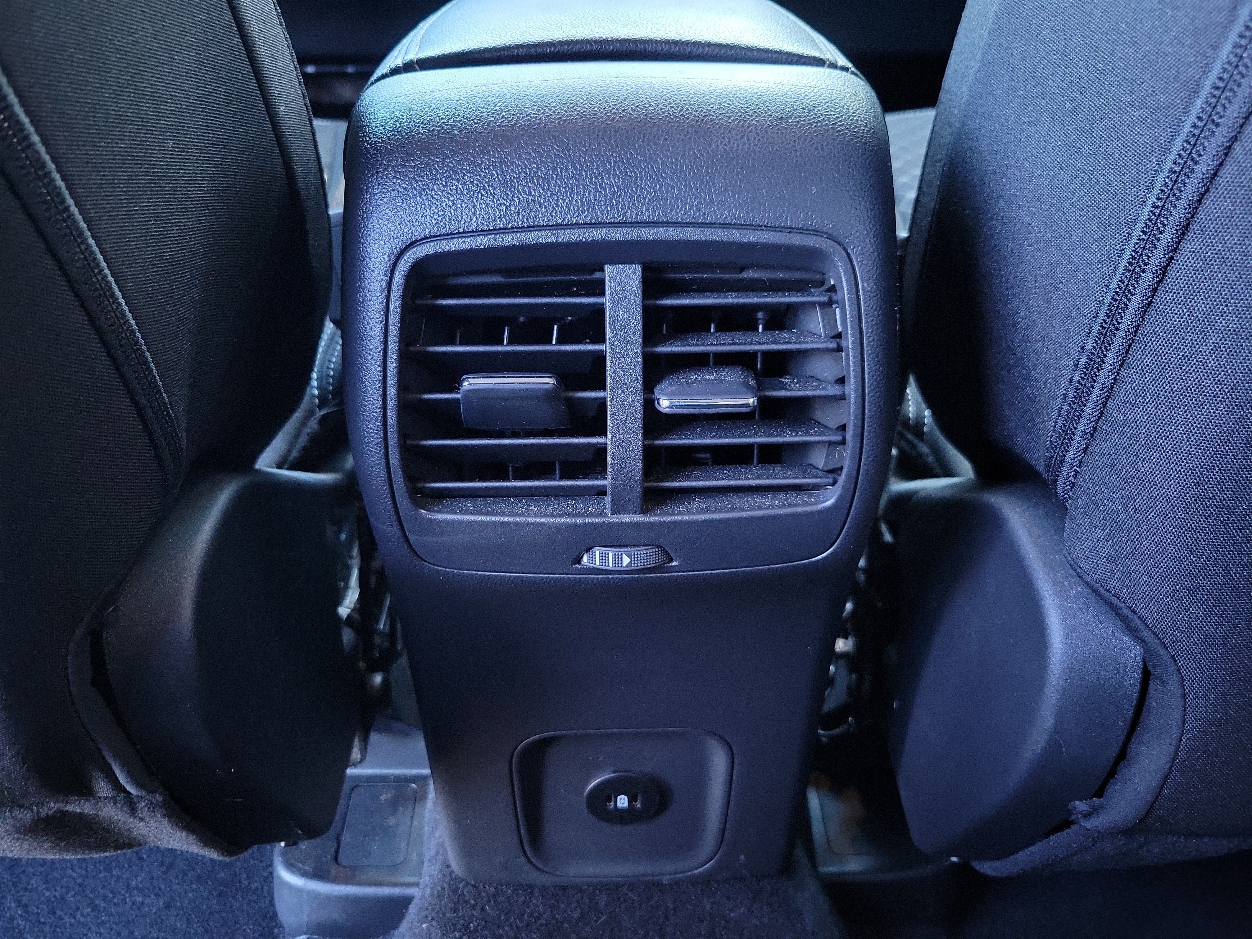 Used 2024 Ford Escape Active w/ Tech Pack #1 AWD/4WD image 23