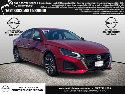 Used 2024 Nissan Altima 2.5 SV FWD image 1