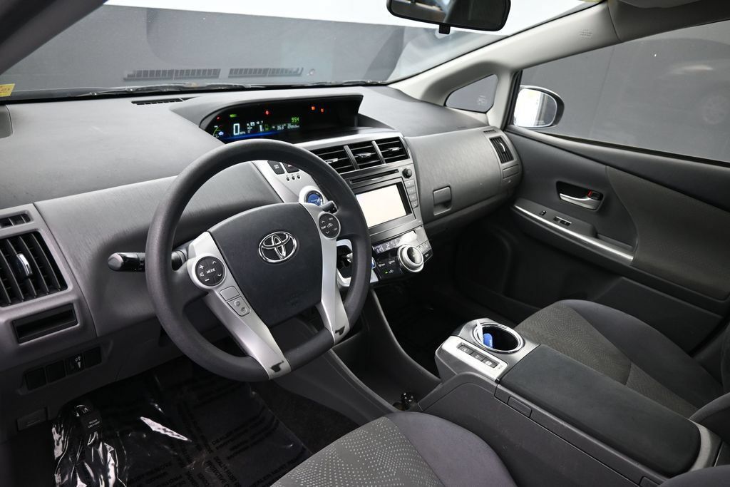 Used 2012 Toyota Prius V Two FWD image 19