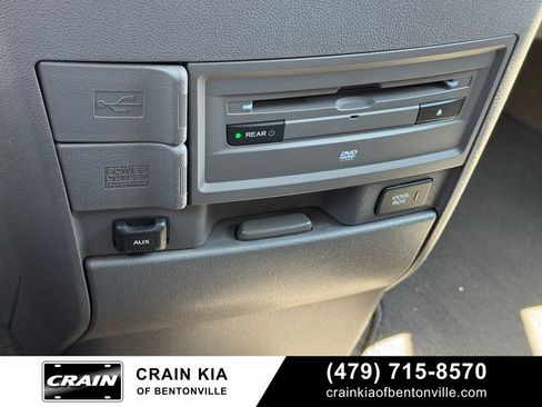 Used 2015 Honda Odyssey Touring image 19