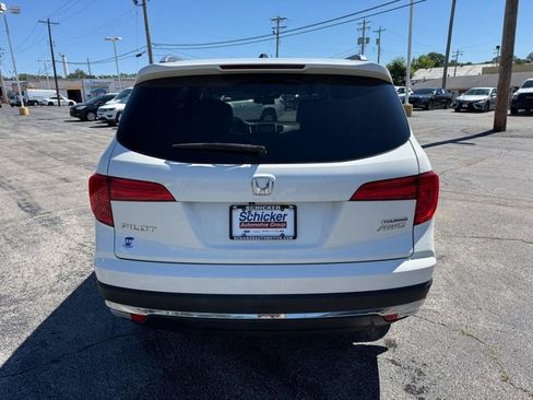 Used 2017 Honda Pilot Touring image 9