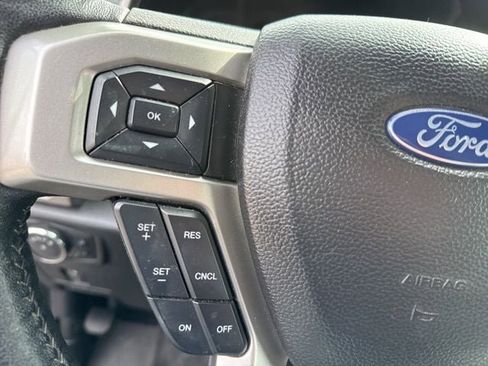 Used 2020 Ford F350 Lariat w/ Lariat Value Package AWD/4WD image 26