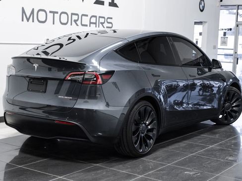 Used 2022 Tesla Model Y Performance AWD/4WD image 8