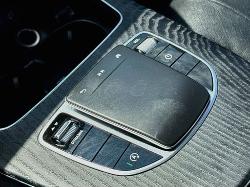 Used 2021 Mercedes-Benz E 350 4MATIC Sedan image 19