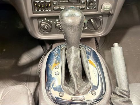 Used 2000 Plymouth Prowler RWD image 12