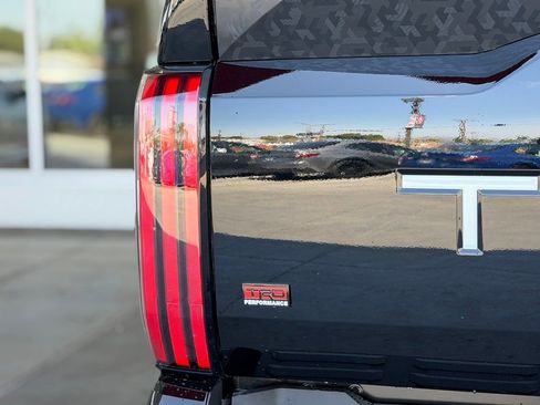 New 2026 Toyota Tundra TRD Pro AWD/4WD image 10