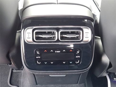 Certified 2024 Mercedes-Benz S 580 4MATIC Sedan image 14