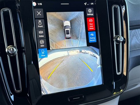 New 2026 Volvo XC40 B5 Plus w/ Protection Package Premier image 19