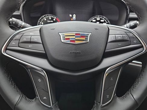 New 2026 Cadillac XT5 Luxury w/ LPO, Floor Liner Package image 16