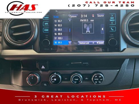 Used 2018 Toyota Tacoma image 14