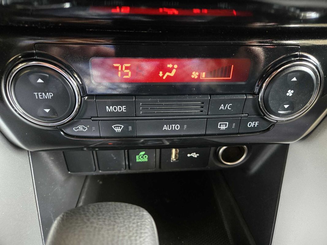 Used 2022 Mitsubishi Eclipse Cross ES FWD image 17