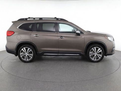 Used 2021 Subaru Ascent Touring w/ Popular Package #2 AWD/4WD image 8