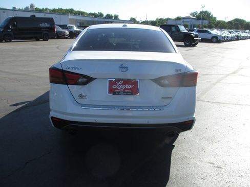 Used 2021 Nissan Altima 2.0 SR FWD image 7