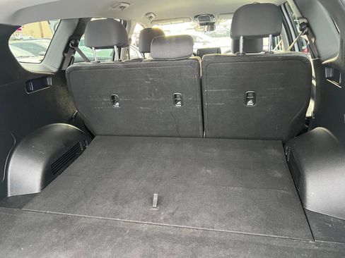 Used 2021 Hyundai Santa Fe SEL image 12