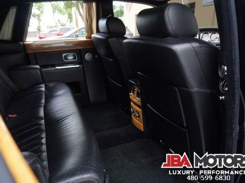 Used 2005 Rolls-Royce Phantom Sedan image 9