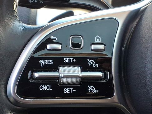 Certified 2023 Mercedes-Benz GLB 250 4MATIC image 26