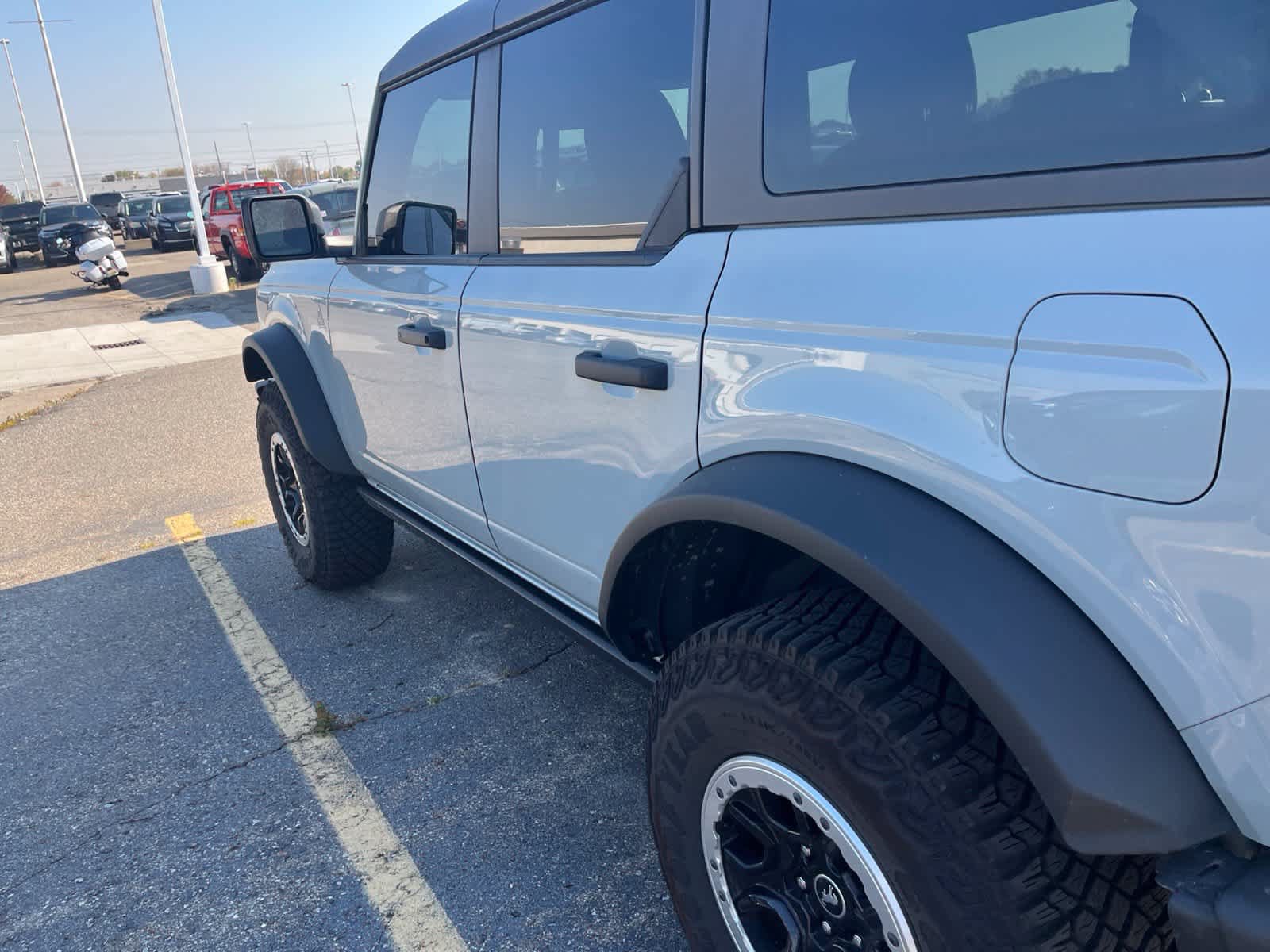 Used 2022 Ford Bronco Black Diamond w/ Sasquatch Package AWD/4WD image 13