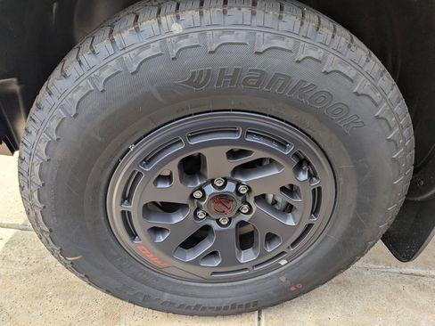 New 2026 Nissan Frontier PRO-4X w/ Pro-4x Convenience Package image 7