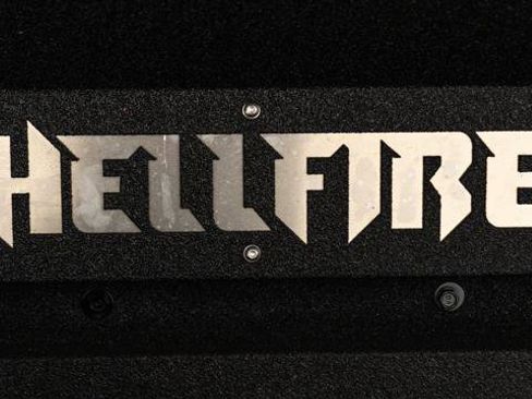 Used 2025 Jeep Gladiator Sport image 13