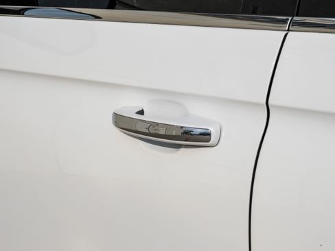 Used 2020 Ford Expedition Limited w/ Equipment Group 301A image 38