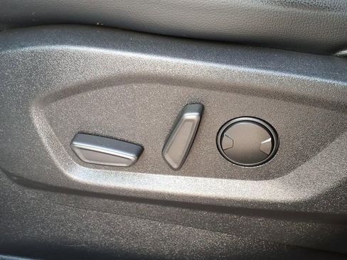 Used 2024 Ford Edge SEL w/ Convenience Package AWD/4WD image 10