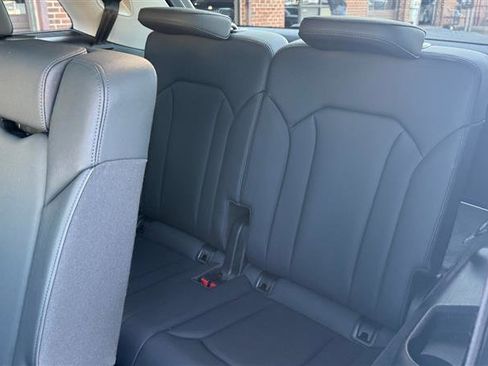 Used 2022 Audi Q7 3.0T Premium Plus image 18