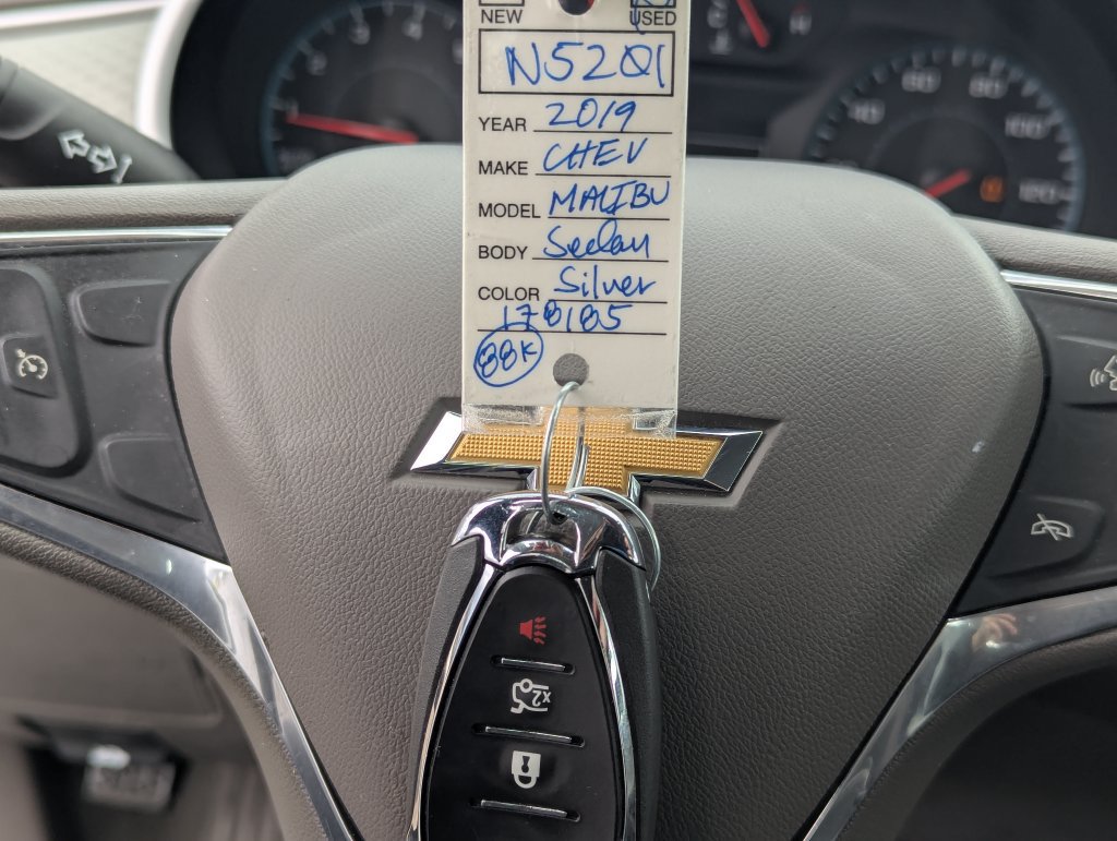 Used 2019 Chevrolet Malibu LS FWD image 35