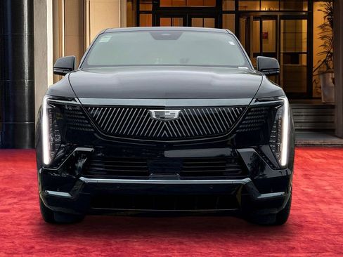 New 2026 Cadillac Escalade IQ Sport 2 w/ LPO, ONYX Package AWD/4WD image 3