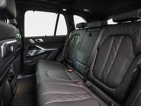 New 2026 BMW X5 M60i image 22