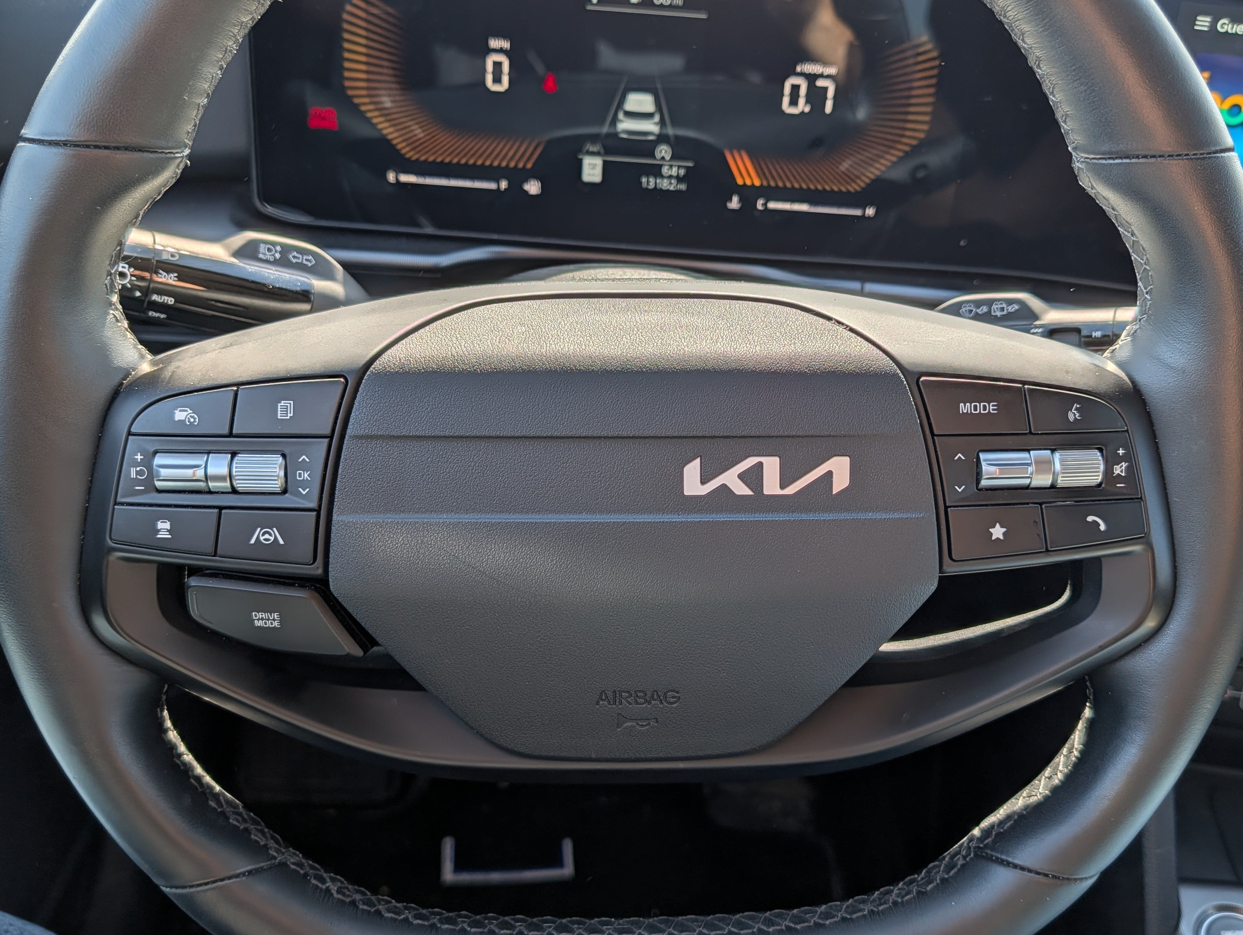 Certified 2026 Kia Sportage EX FWD image 25