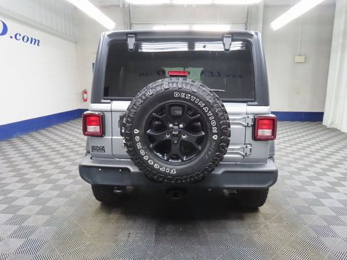 Used 2020 Jeep Wrangler Unlimited Willys image 30