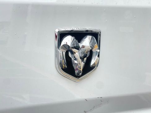 Used 2020 RAM ProMaster 2500 w/ Interior Convenience Group image 31