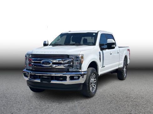 Used 2019 Ford F250 Lariat w/ Lariat Ultimate Package AWD/4WD image 1