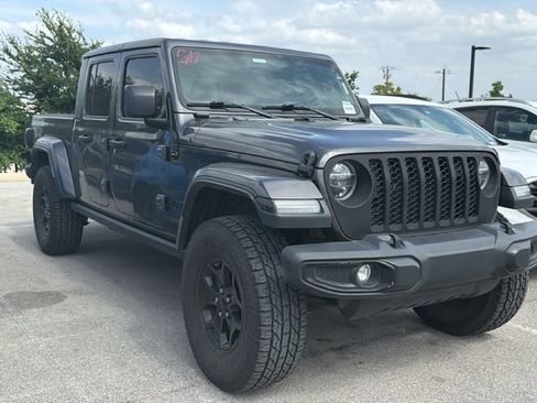Used 2020 Jeep Gladiator Sport w/ Quick Order Package 24S AWD/4WD image 3