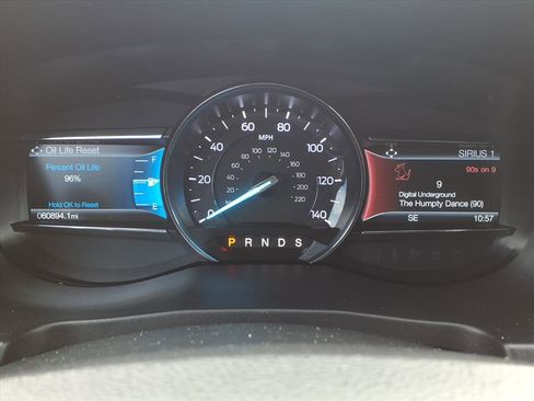 Certified 2019 Ford Explorer XLT w/ Equipment Group 202A image 24