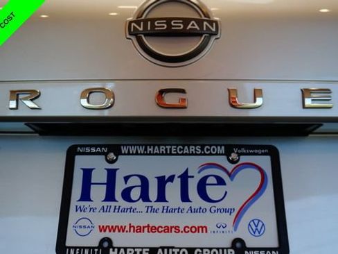 Certified 2023 Nissan Rogue SL w/ SL Premium Package AWD/4WD image 82