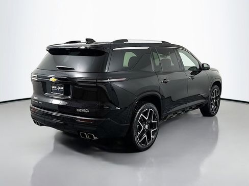 Certified 2025 Chevrolet Traverse High Country w/ LPO, Floor Liner Package image 7