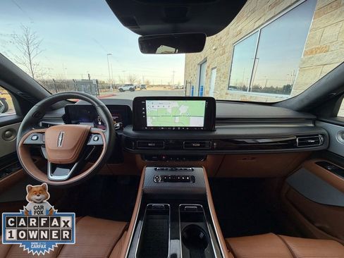 Used 2025 Lincoln Aviator Black Label image 22
