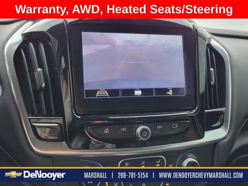 Used 2020 Chevrolet Traverse LT w/ Driver Confidence II Package image 19