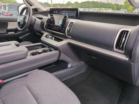 Used 2025 Ford Expedition Max Active RWD image 35