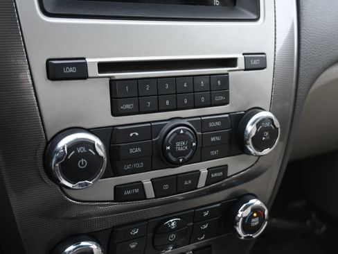 Used 2012 Ford Fusion SEL image 21